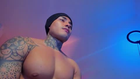 Santi Ferrer online show from December 19, 3:02 am