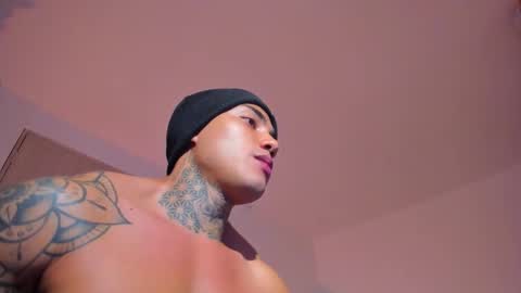 Santi Ferrer online show from March 6, 3:49 am