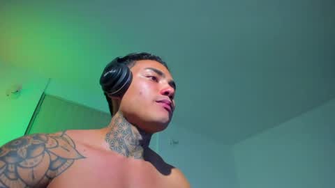 Santi Ferrer online show from March 23, 12:26 am