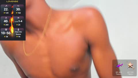 Snapshot of santi_brown1 chatting on January 20, 4:54 am Santibrown online show from January 20, 4:54 am