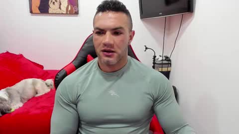 santi_pastori online show from October 6, 6:37 pm