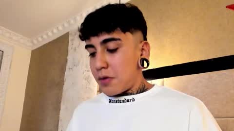 SantiAbader online show from November 29, 3:14 am