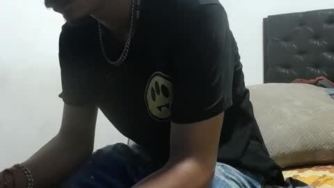 Santiago    online show from September 9, 2:28 pm