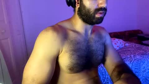Snapshot of santopapi69 chatting on March 1, 6:24 am Papi online show from March 1, 6:24 am