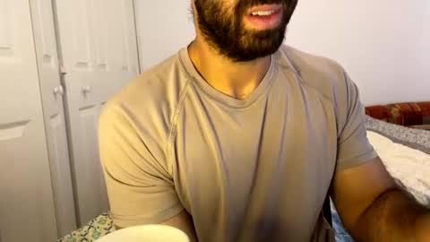Snapshot of santopapi69 chatting on March 5, 6:34 pm Papi online show from March 5, 6:34 pm