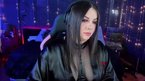 Snapshot of santos_liah chatting on January 31, 3:55 pm Liah Santos online show from January 31, 3:55 pm