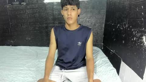 santos online show from May 20, 4:53 am