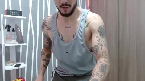 Santy Torres online show from October 29, 3:41 am