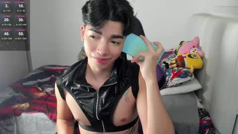 Snapshot of santy7u7 chatting on February 16, 1:16 pm Mr. Santiago online show from February 16, 1:16 pm
