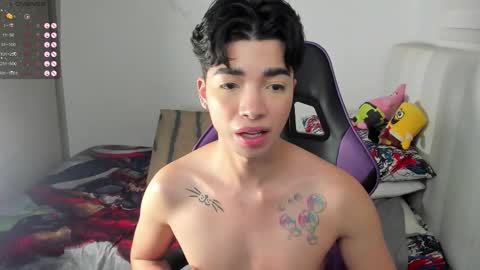 Snapshot of santy7u7 chatting on February 19, 12:55 pm Mr. Santiago online show from February 19, 12:55 pm