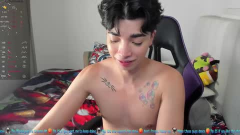 Snapshot of santy7u7 chatting on February 21, 4:16 pm Mr. Santiago online show from February 21, 4:16 pm