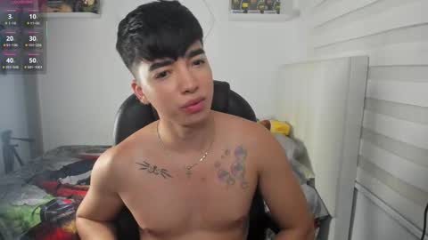 Mr. Santiago online show from February 14, 2:09 pm