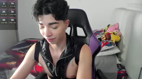 Snapshot of santy7u7 chatting on February 16, 4:21 pm Mr. Santiago online show from February 16, 4:21 pm