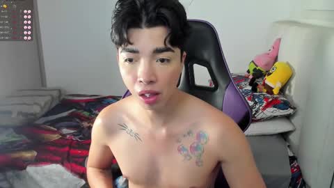 Snapshot of santy7u7 chatting on February 11, 1:30 pm Mr. Santiago online show from February 11, 1:30 pm