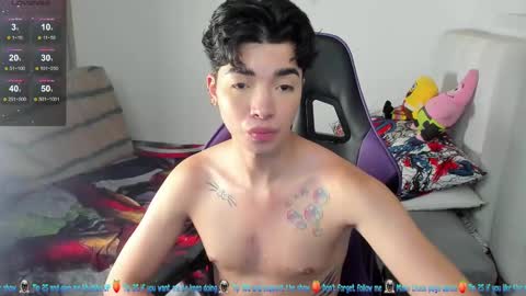 Snapshot of santy7u7 chatting on February 27, 1:38 pm Mr. Santiago online show from February 27, 1:38 pm