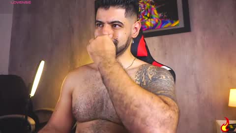 santiago online show from April 10, 11:59 am