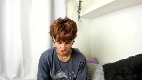 kitty online show from January 6, 3:31 am