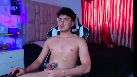 Santyago online show from January 13, 6:38 pm