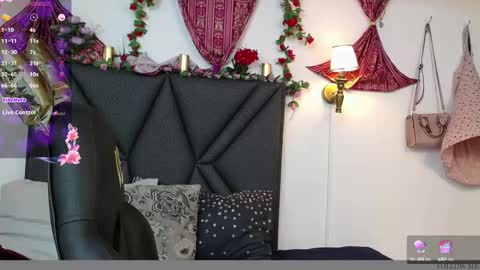Snapshot of sanyaseraphine0 chatting on September 16, 6:44 pm sanyaseraphine0 online show from September 16, 6:44 pm