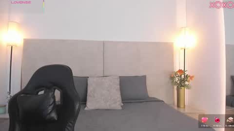 Saori  online show from March 25, 11:50 am