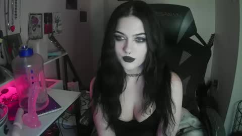 Sapphire online show from October 3, 10:40 pm