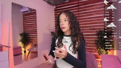 Snapshot of sapphire_venus chatting on September 16, 2:46 am Valerin online show from September 16, 2:46 am