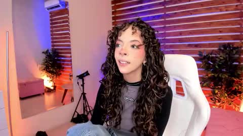 Valerin online show from March 8, 1:17 am