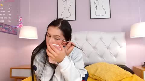 Sara online show from October 3, 8:50 pm