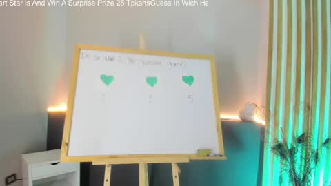 sara__jones_ online show from February 13, 10:54 pm
