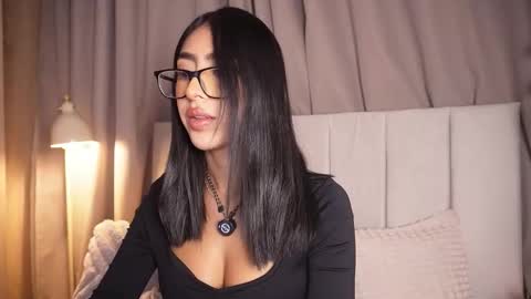 Sara  online show from March 4, 3:36 am