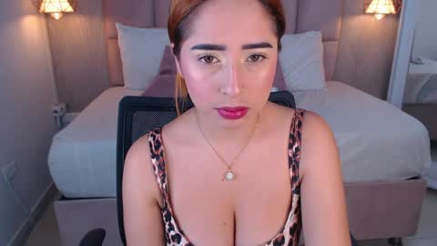 Sara... online show from April 7, 12:56 am