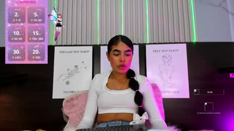 sara_as_ online show from September 19, 3:49 pm