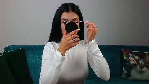 Im Sara I am happy to be here  online show from April 16, 6:13 am