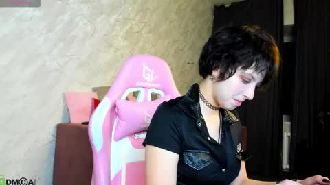 Sarah online show from October 23, 1:07 am