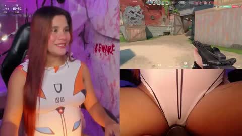 Sara online show from October 31, 8:53 pm