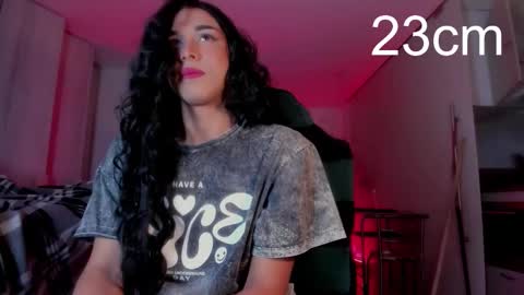 sara_hunter1 online show from October 10, 10:03 pm