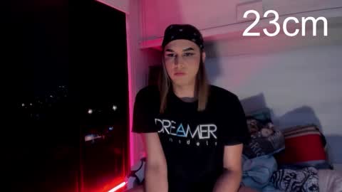 sara_hunter1 online show from October 18, 1:21 am