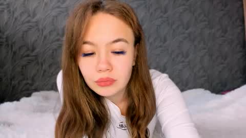 sara_kox online show from October 31, 11:21 am