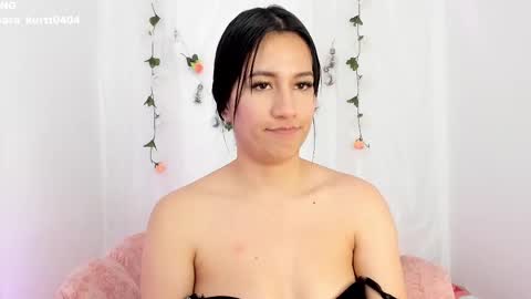 Snapshot of sara_kurt chatting on March 11, 5:57 pm Sara online show from March 11, 5:57 pm