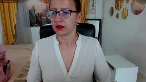 Sara online show from February 16, 10:21 am