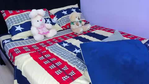 Sara Mendez online show from February 19, 3:50 am