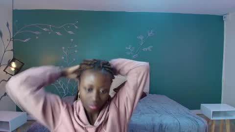 Snapshot of sara_naugty chatting on March 6, 11:47 am S A R A online show from March 6, 11:47 am
