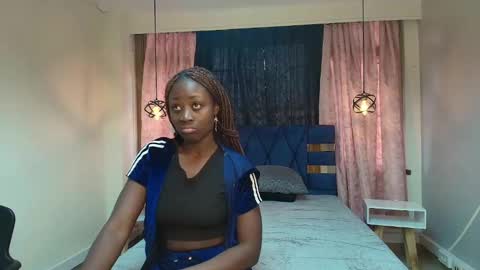 Snapshot of sara_naugty chatting on March 12, 7:47 pm S A R A online show from March 12, 7:47 pm