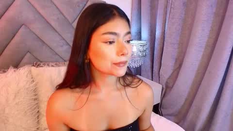 sara_owens7 online show from March 2, 5:08 am