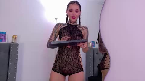 Sara online show from September 30, 6:07 pm