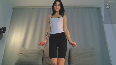 Snapshot of sara_windlancedocs chatting on October 26, 6:36 am Call me Sara online show from October 26, 6:36 am
