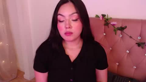          online show from March 3, 8:32 pm