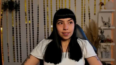 Snapshot of saraadesire chatting on January 7, 10:30 pm Sara online show from January 7, 10:30 pm