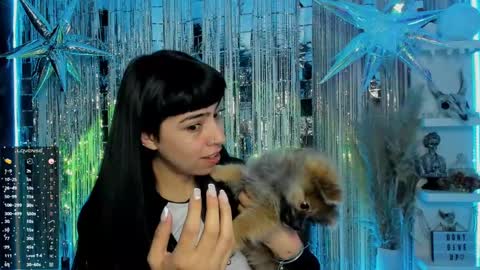Snapshot of saraadesire chatting on February 18, 1:21 am Sara online show from February 18, 1:21 am