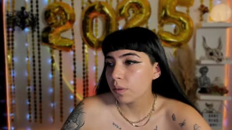 Snapshot of saraadesire chatting on December 31, 11:06 pm Sara online show from December 31, 11:06 pm